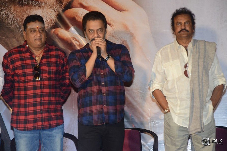 Gayatri-Movie-Pressmeet-Stills